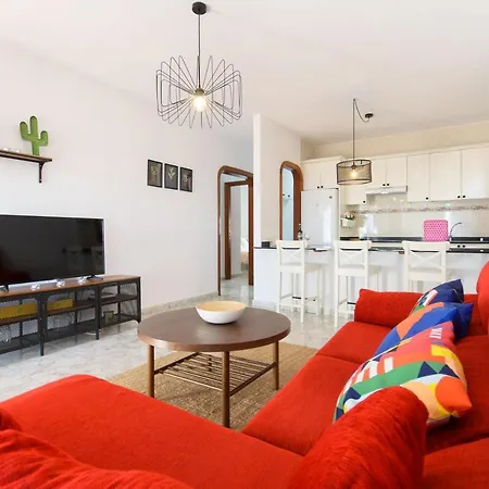 Salitre Tatil Evi Playa Honda (Lanzarote)